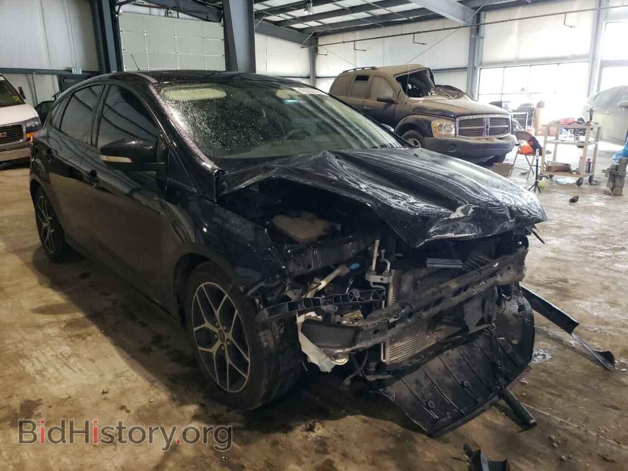 Фотография 1FADP3M25HL333613 - FORD FOCUS 2017