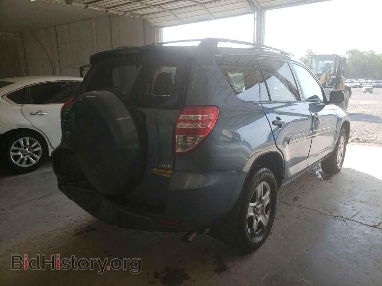 2011 TOYOTA RAV4 - VIN: 2T3BF4DV4BW158053 - Фото 4