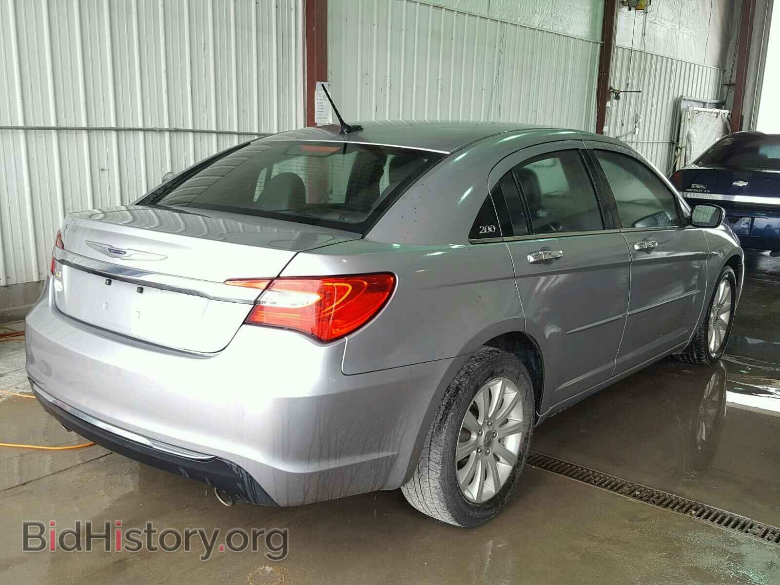2013 CHRYSLER 200 - VIN: 1C3CCBCG4DN586630 - Фото 4