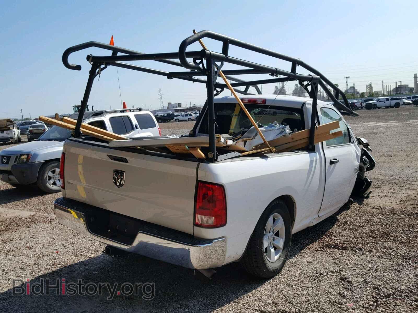 2016 RAM 1500 ST - VIN: 3C6JR6AT2GG200896 - Фото 4