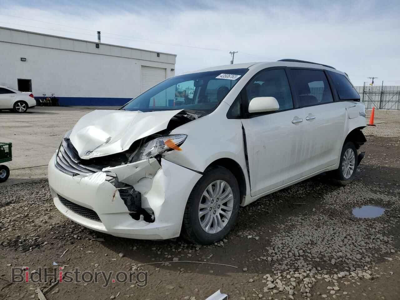 Фотография 5TDYZ3DC2HS821429 - TOYOTA SIENNA 2017