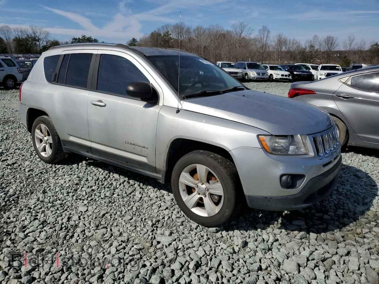 2012 JEEP COMPASS - VIN: 1C4NJCEB6CD665660 - Photo 4