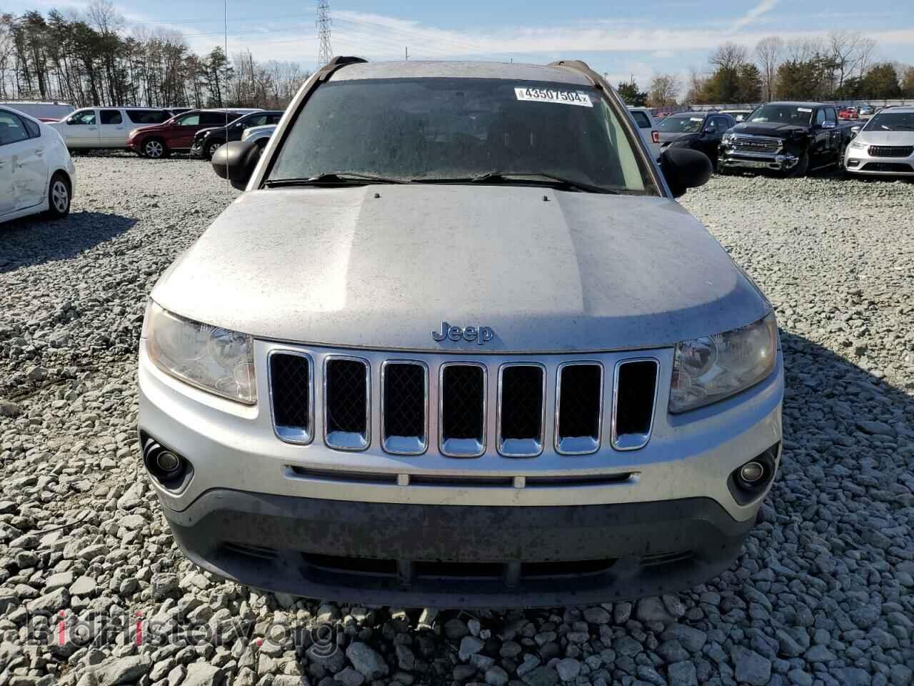 2012 JEEP COMPASS - VIN: 1C4NJCEB6CD665660 - Photo 5