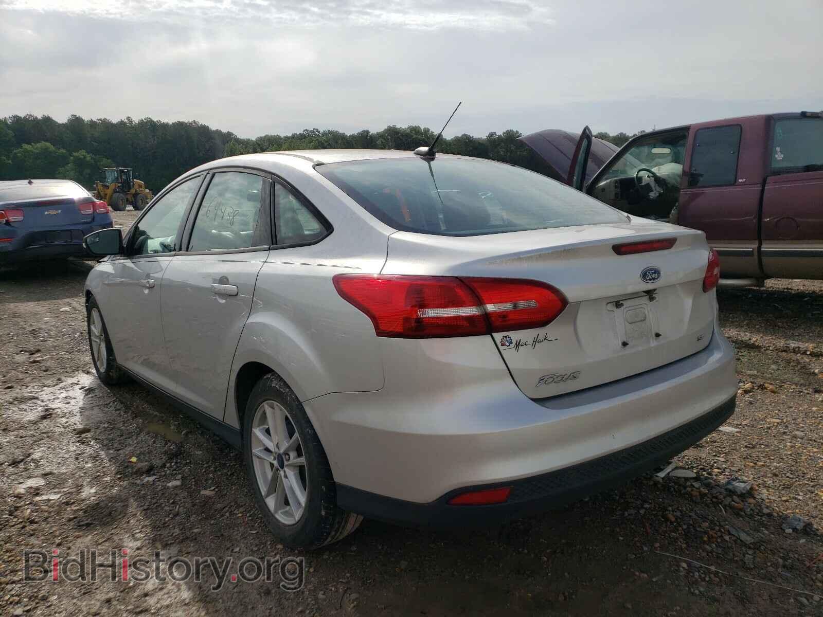 2017 FORD FOCUS - VIN: 1FADP3F2XHL286270 - Фото 3