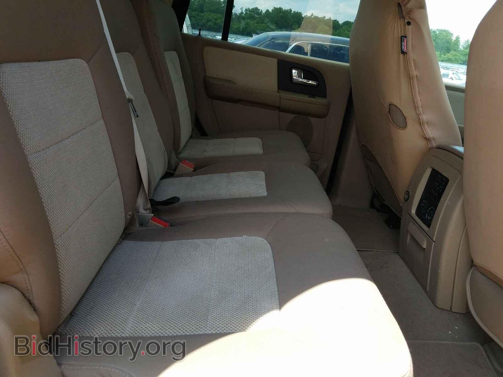 2006 FORD EXPEDITION - VIN: 1FMPU16546LA55582 - Фото 6