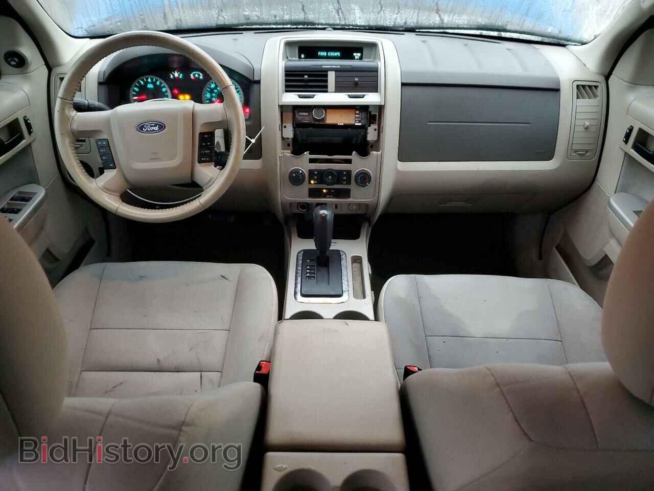 2011 FORD ESCAPE - VIN: 1FMCU9DG5BKA86406 - Фото 8