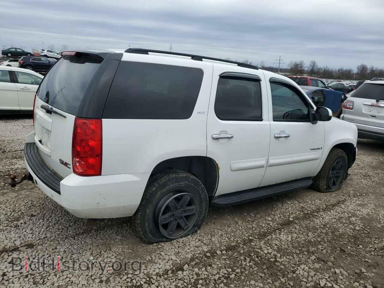 2008 GMC YUKON - VIN: 1GKFK13068J202051 - Фото 3
