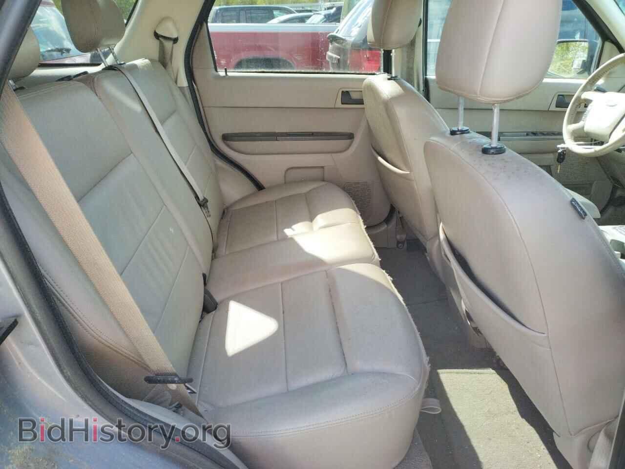 2008 FORD ESCAPE - VIN: 1FMCU93128KA10521 - Фото 6
