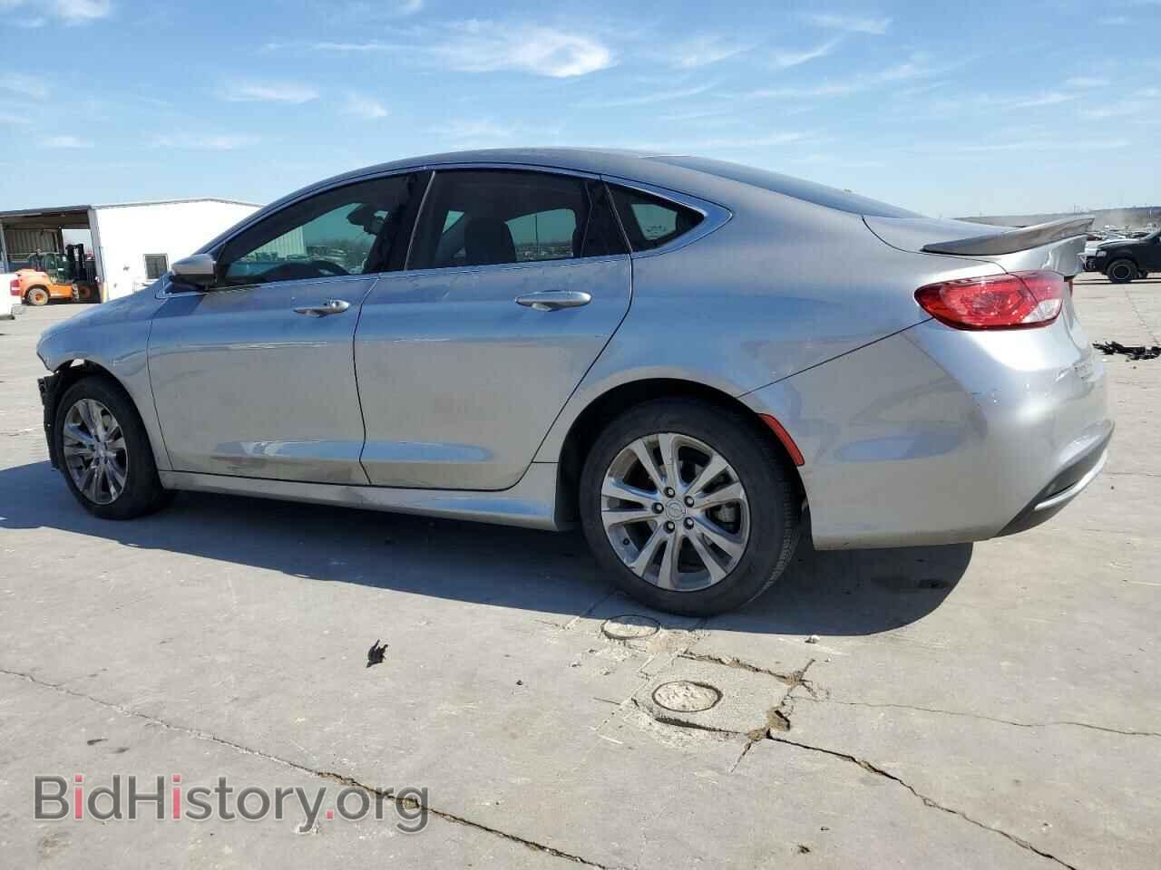 2016 CHRYSLER 200 - VIN: 1C3CCCAB7GN133331 - Фото 2