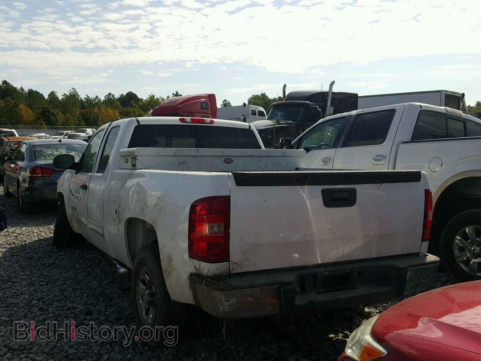 2011 CHEVROLET SILVERADO - VIN: 1GCRCREA5BZ250143 - Фото 3