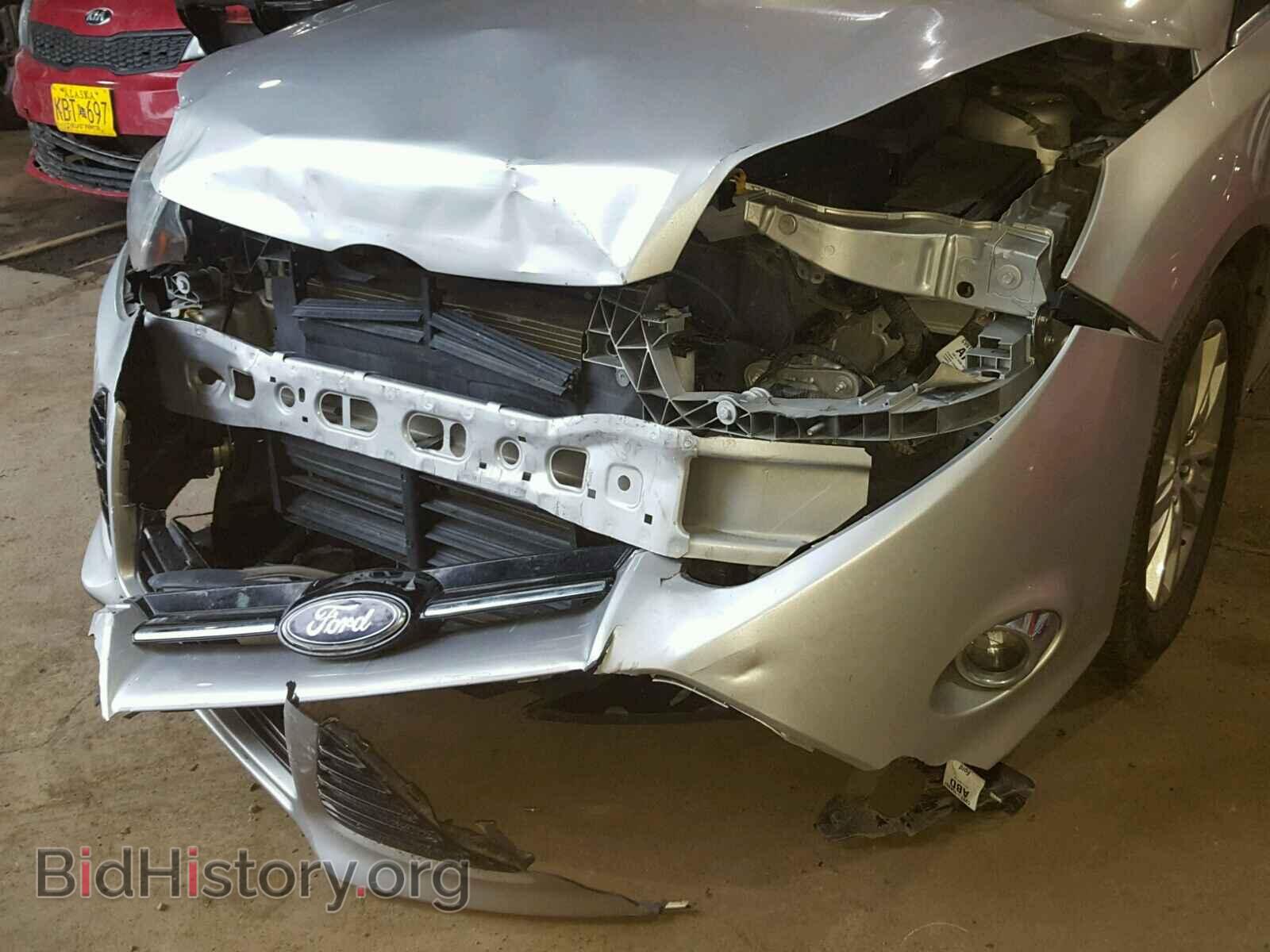 2012 Ford FOCUS (VIN 1FAHP3H24CL376120) — фото 9 из 10