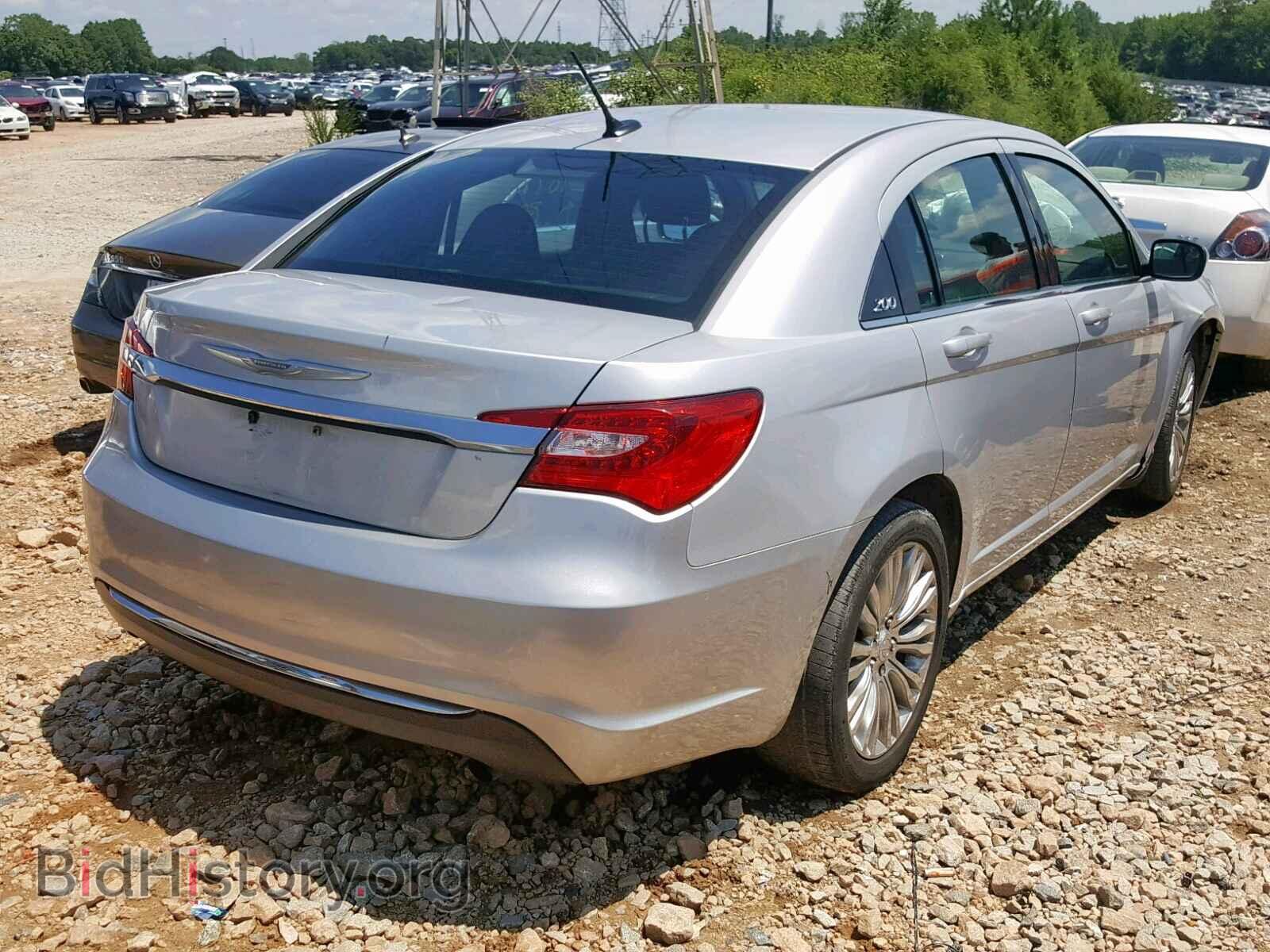 2012 CHRYSLER 200 - VIN: 1C3CCBAB8CN149364 - Фото 4