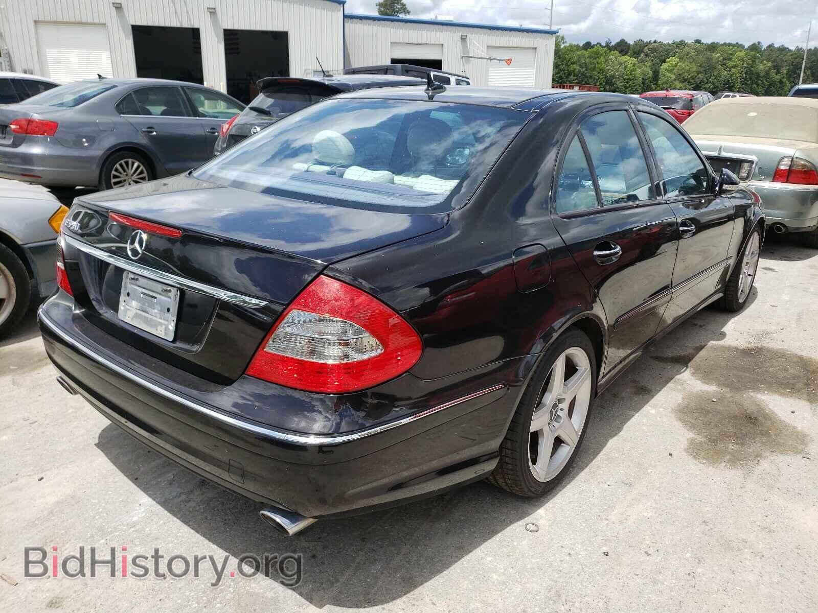 2007 MERCEDES-BENZ E CLASS - VIN: WDBUF56X97B055237 - Фото 4