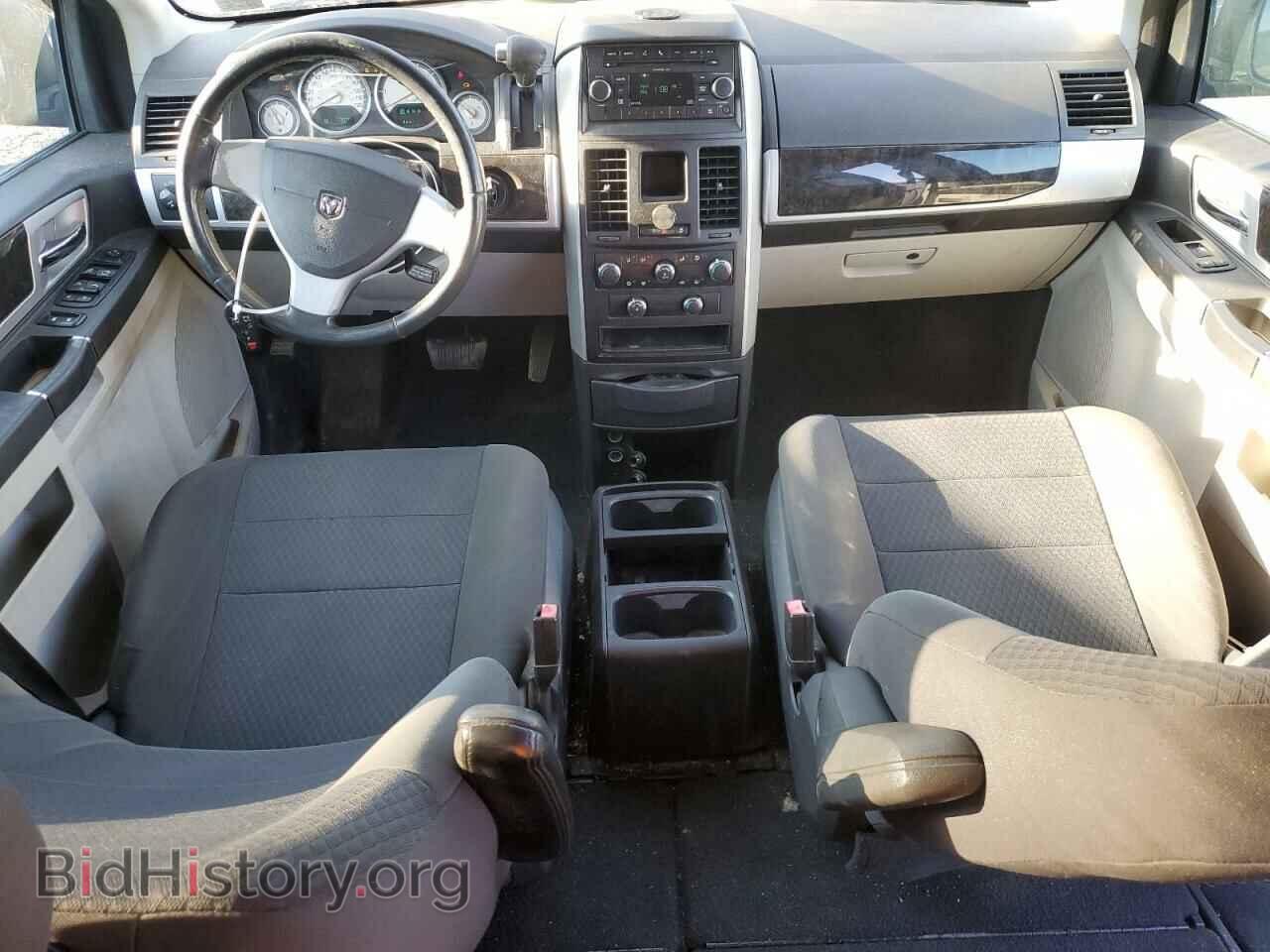 2010 DODGE CARAVAN - VIN: 2D4RN5D13AR145620 - Photo 8