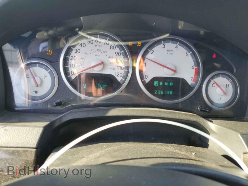 2010 Dodge CARAVAN (VIN 2D4RN5D13AR145620) — photo 9 of 13