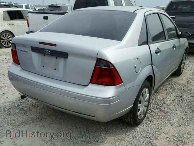 2007 FORD FOCUS - VIN: 1FAFP34N07W200127 - Photo 4