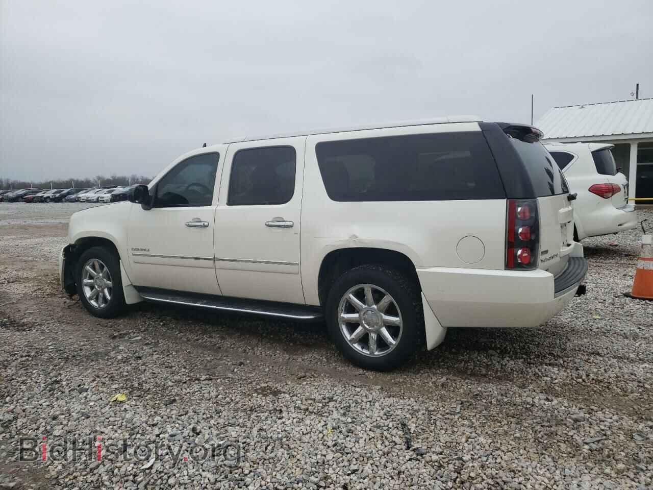 2011 GMC YUKON - VIN: 1GKS2MEF6BR205672 - Фото 2