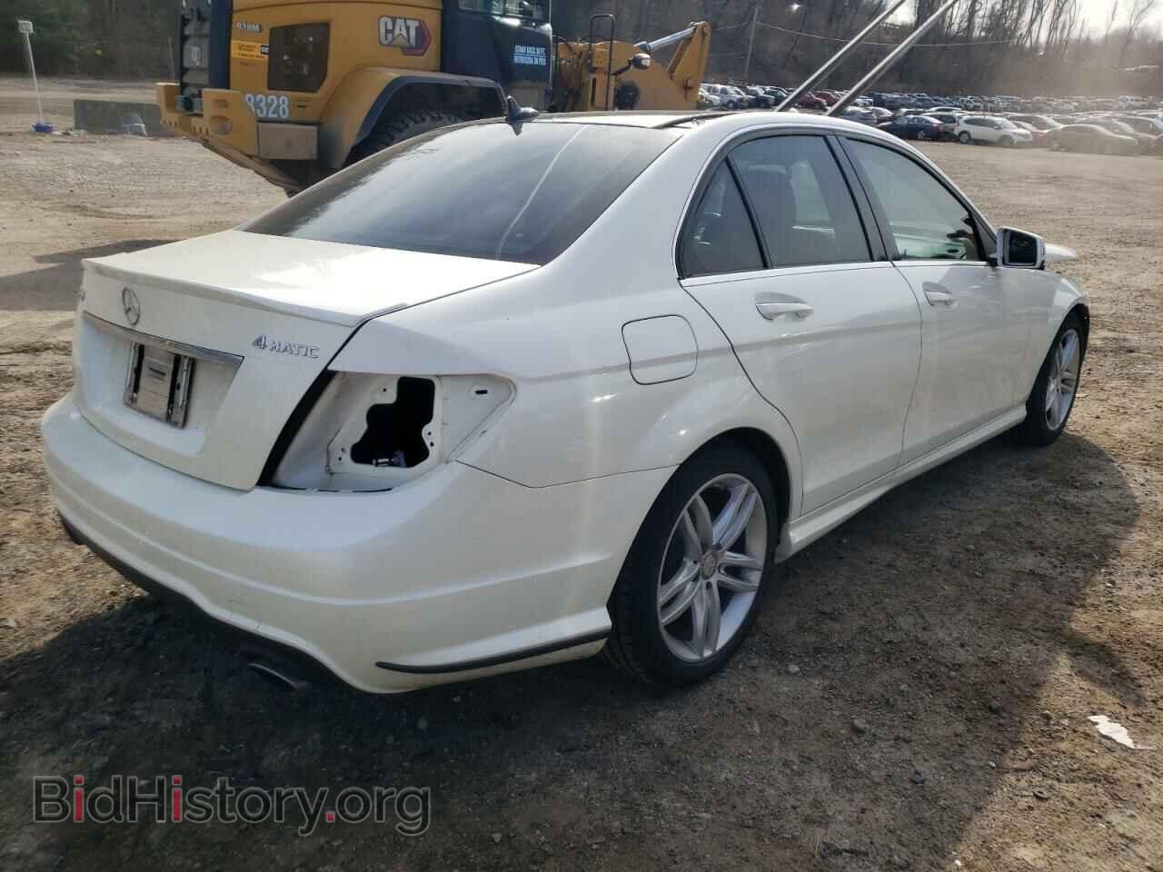 2013 MERCEDES-BENZ C-CLASS - VIN: WDDGF8AB6DA837059 - Фото 3