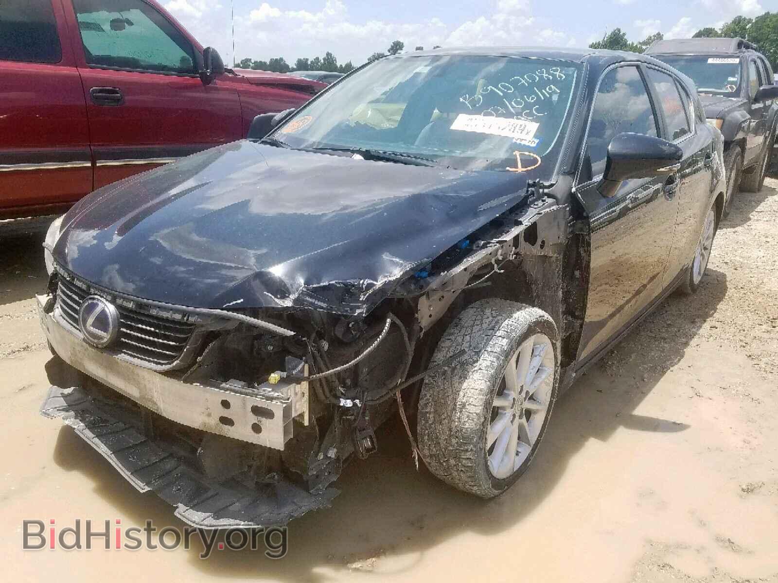 2012 LEXUS CT 200 - VIN: JTHKD5BH1C2067243 - Фото 2