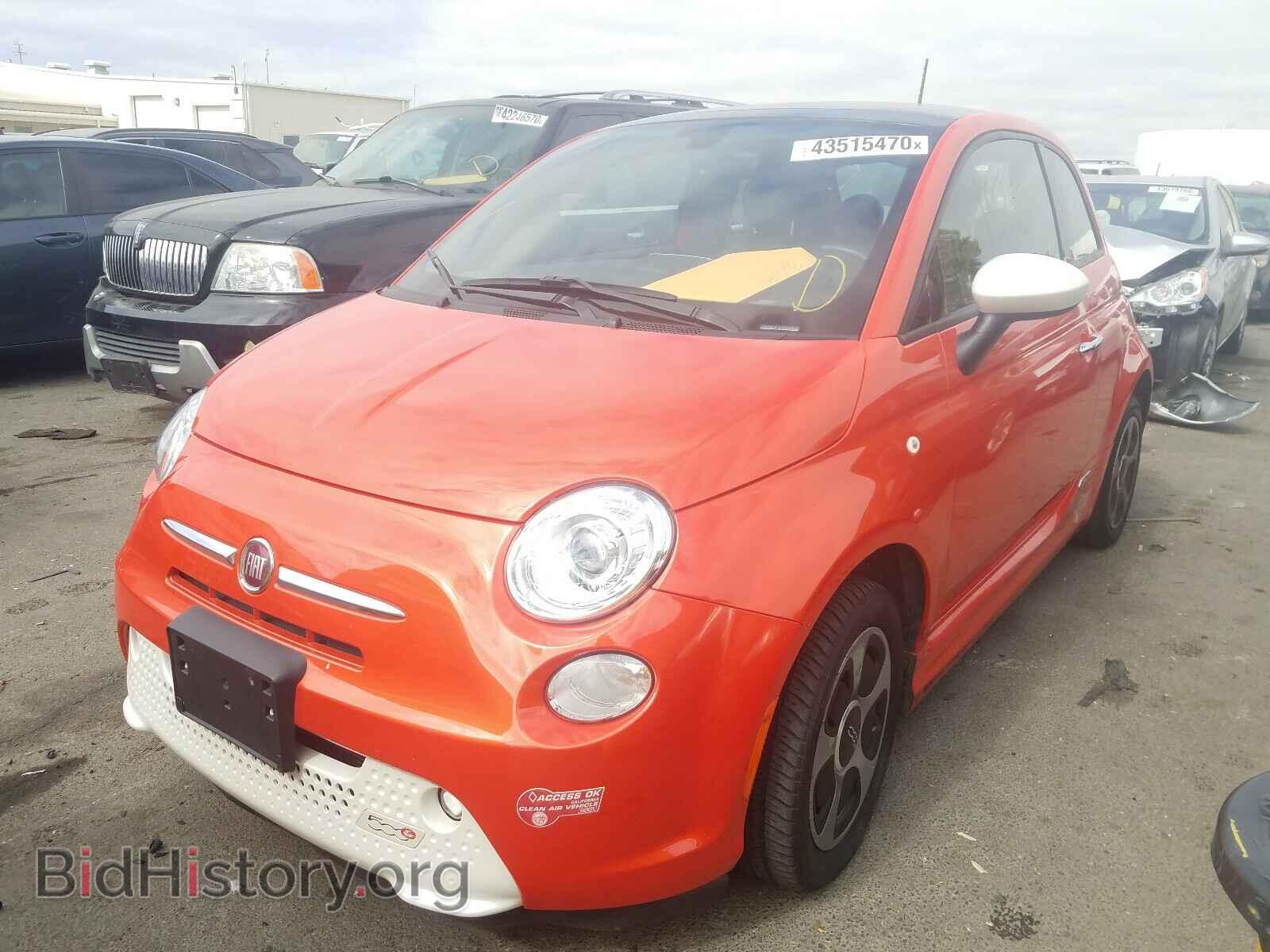 2017 FIAT 500 - VIN: 3C3CFFGE4HT580100 - Фото 2