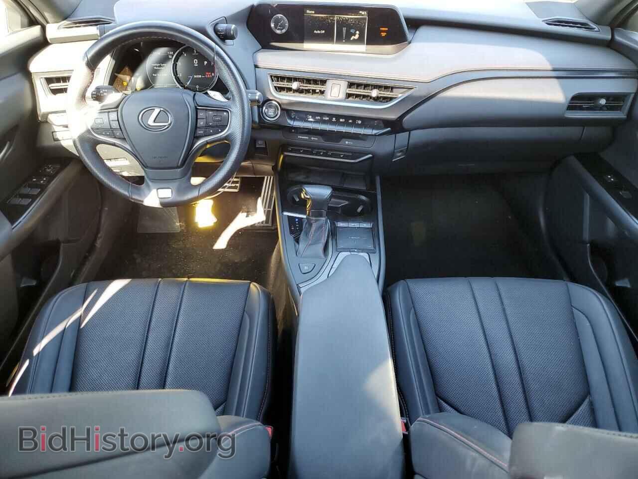2019 LEXUS UX 200 - VIN: JTHY3JBH9K2001172 - Фото 8
