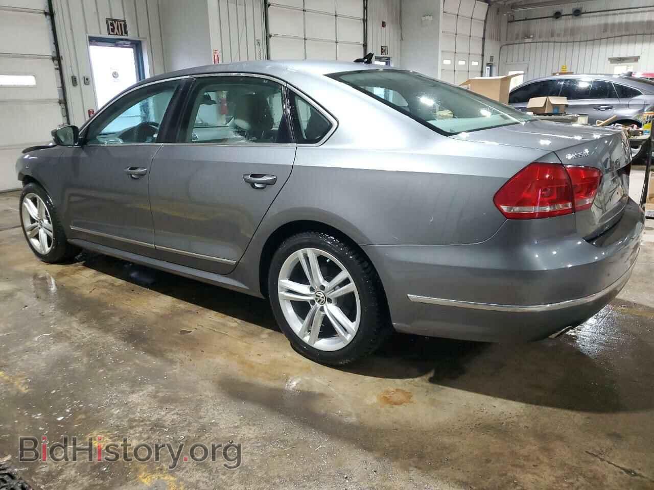 2015 VOLKSWAGEN PASSAT - VIN: 1VWCV7A31FC044285 - Фото 2