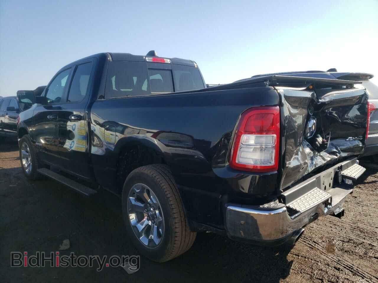 2019 RAM 1500 - VIN: 1C6SRFBT1KN668640 - Фото 2