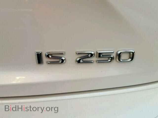 2015 LEXUS IS 250 - VIN: JTHBF1D24F5056770 - Фото 9