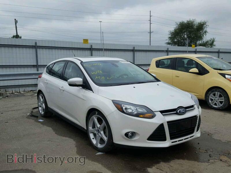 2012 Ford FOCUS Focus Tita (VIN 1FAHP3N26CL127192) — фото 1 из 10, Copart, повреждение: бок