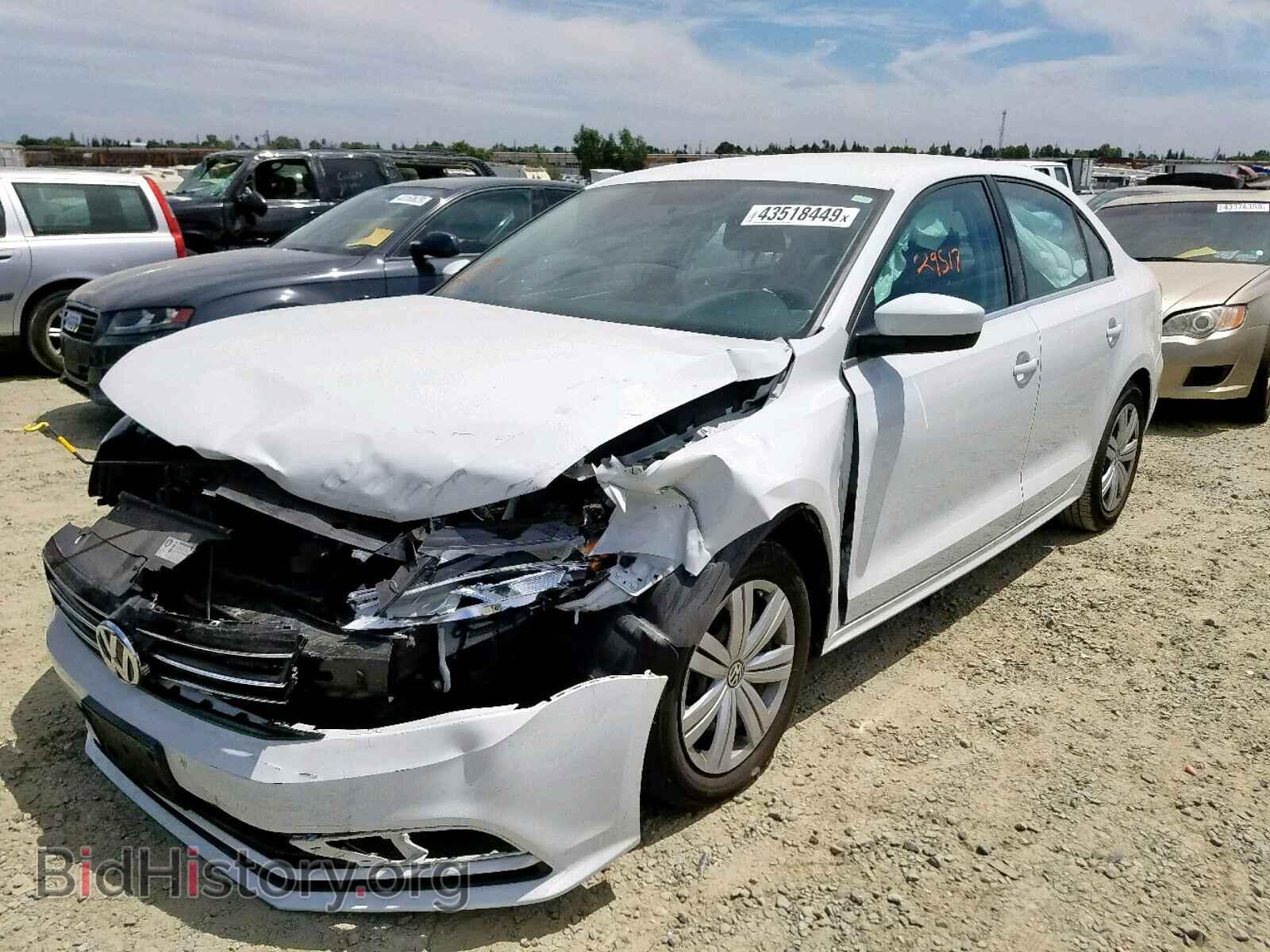 2017 VOLKSWAGEN JETTA - VIN: 3VW2B7AJ9HM346220 - Фото 2