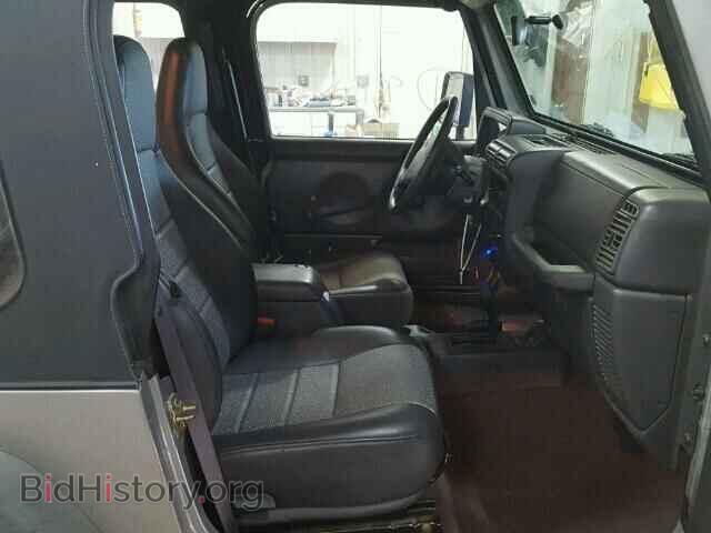 2000 JEEP WRANGLER - VIN: 1J4FA29P0YP753396 - Photo 5