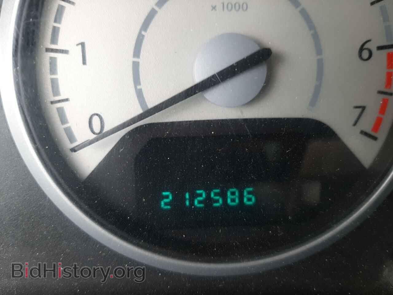 2008 CHRYSLER MINIVAN - VIN: 2A8HR54P48R139782 - Photo 8