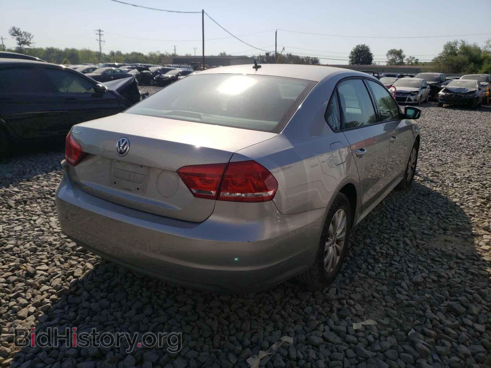 2012 VOLKSWAGEN PASSAT - VIN: 1VWAP7A32CC077194 - Фото 4