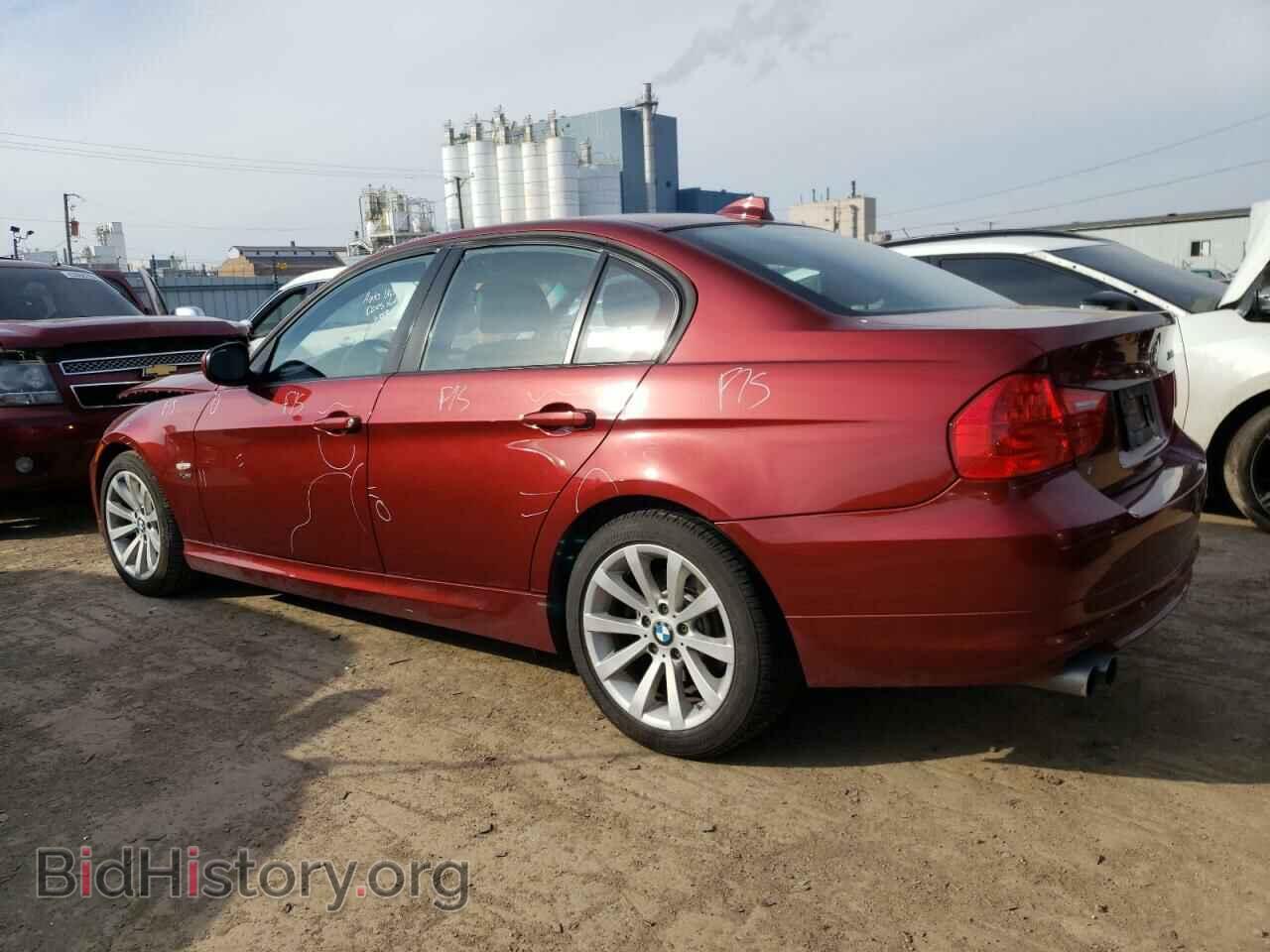 2011 BMW 3 SERIES - VIN: WBAPK7C50BA816726 - Фото 2