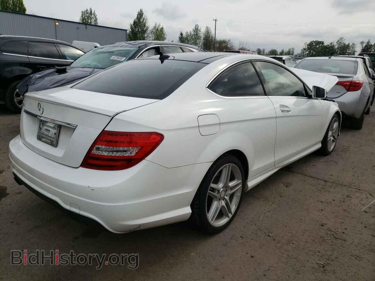 2013 MERCEDES-BENZ C-CLASS - VIN: WDDGJ4HB2DF967355 - Фото 4