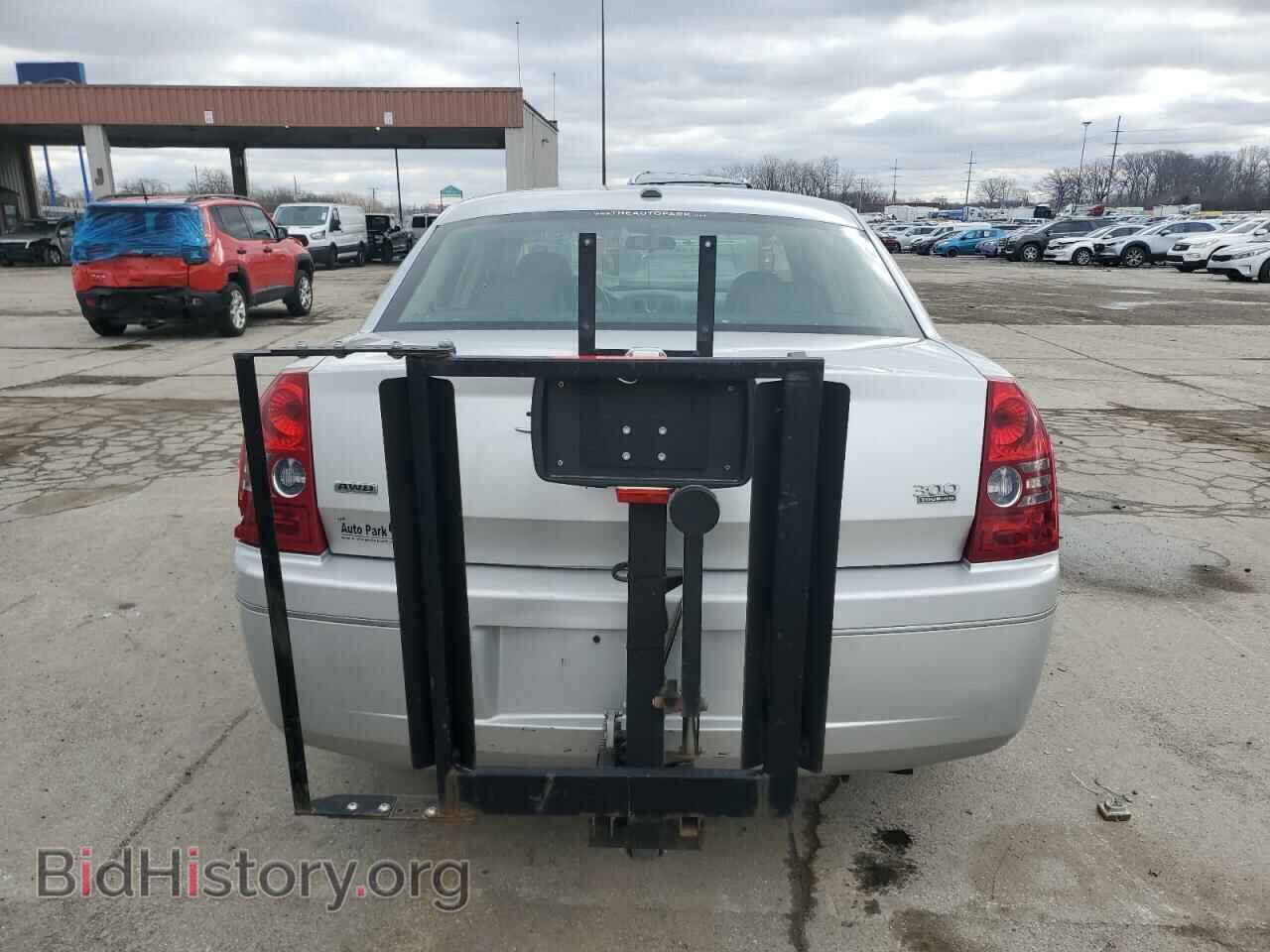 2010 CHRYSLER 300 - VIN: 2C3CK5CV6AH181764 - Фото 6
