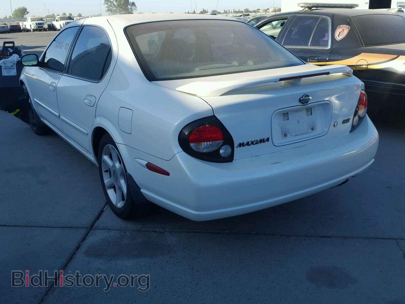 2000 NISSAN MAXIMA - VIN: JN1CA31A3YT007993 - Фото 3