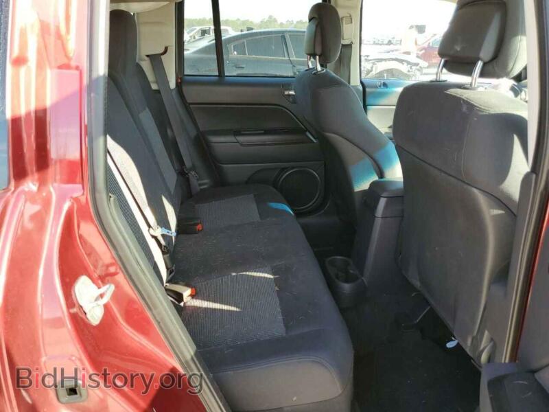 2012 Jeep COMPASS (VIN 1C4NJCEAXCD632149) — photo 10 of 13