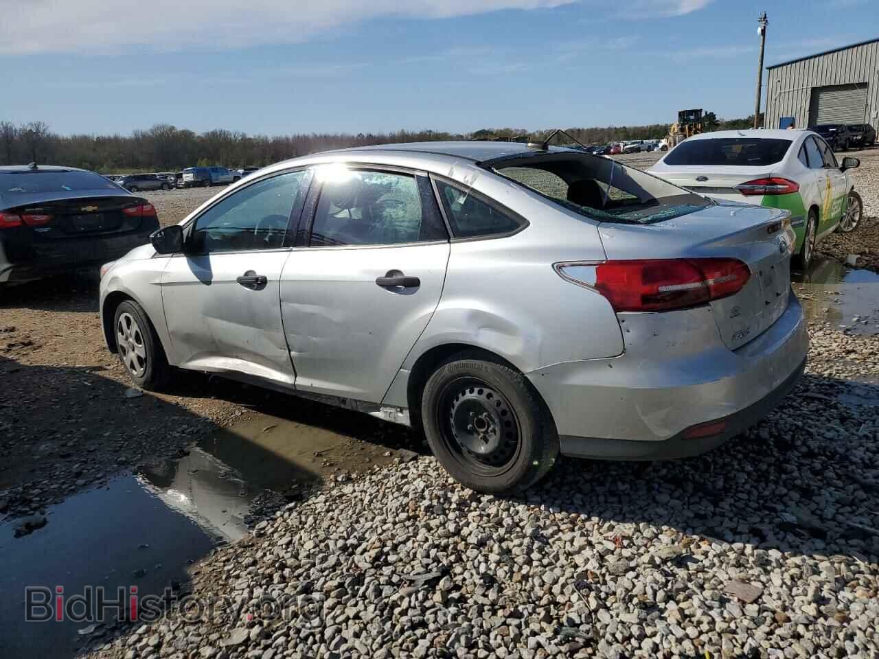 2018 FORD FOCUS - VIN: 1FADP3E25JL329601 - Фото 2
