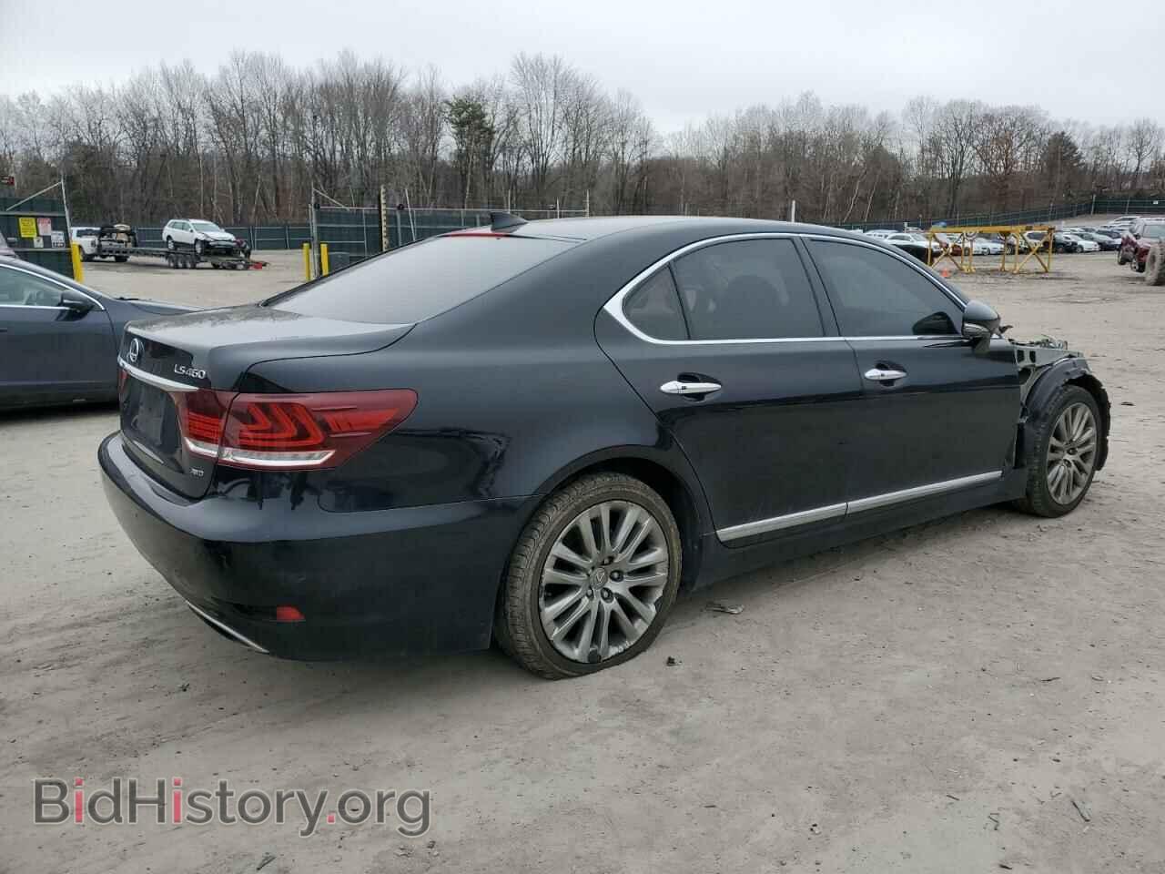 2014 LEXUS LS460 - VIN: JTHCL5EF4E5020341 - Photo 3