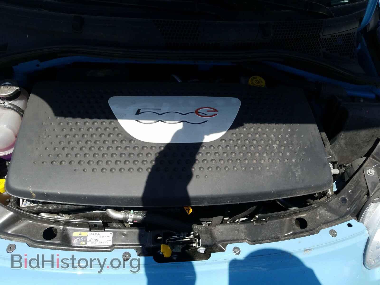 2017 FIAT 500 - VIN: 3C3CFFGE9HT643613 - Фото 7