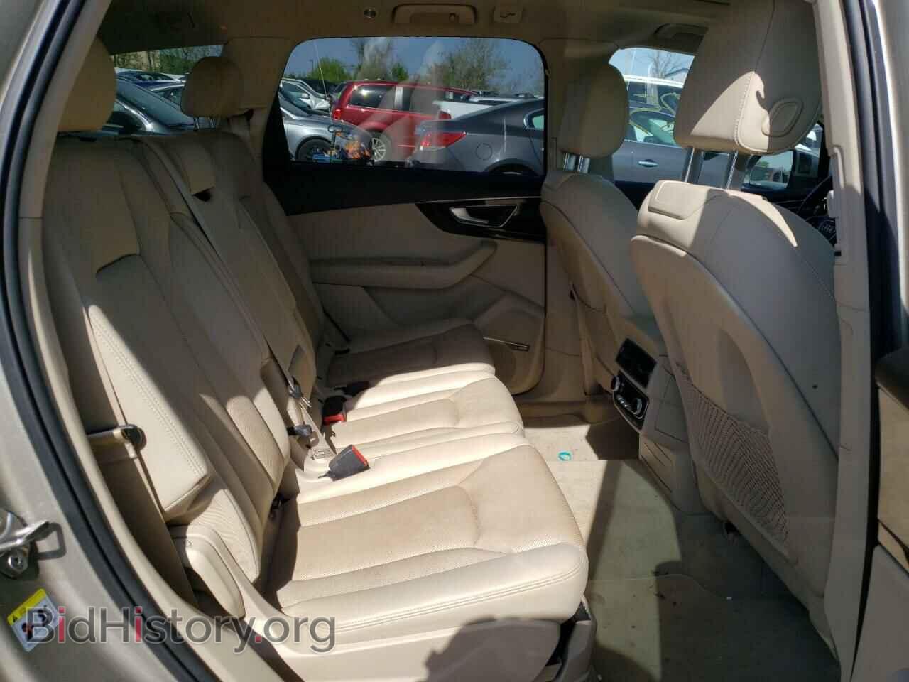 2017 AUDI Q7 - VIN: WA1VAAF79HD012479 - Фото 6