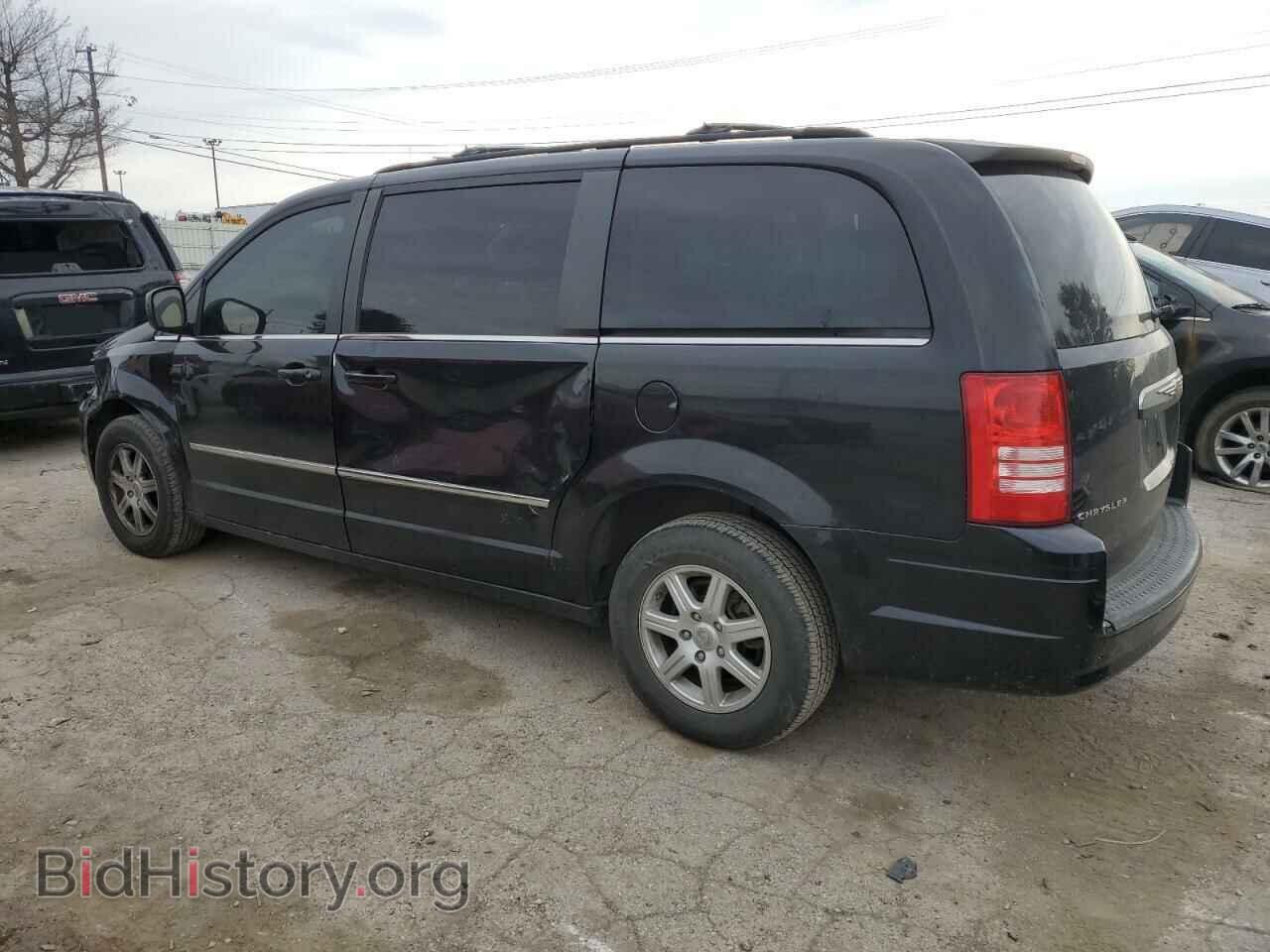 2010 CHRYSLER MINIVAN - VIN: 2A4RR5D11AR253133 - Фото 2