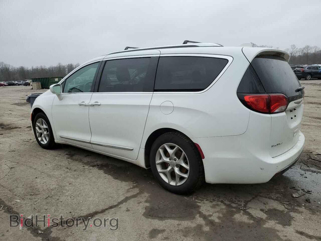 2018 CHRYSLER PACIFICA - VIN: 2C4RC1EG2JR350991 - Фото 2