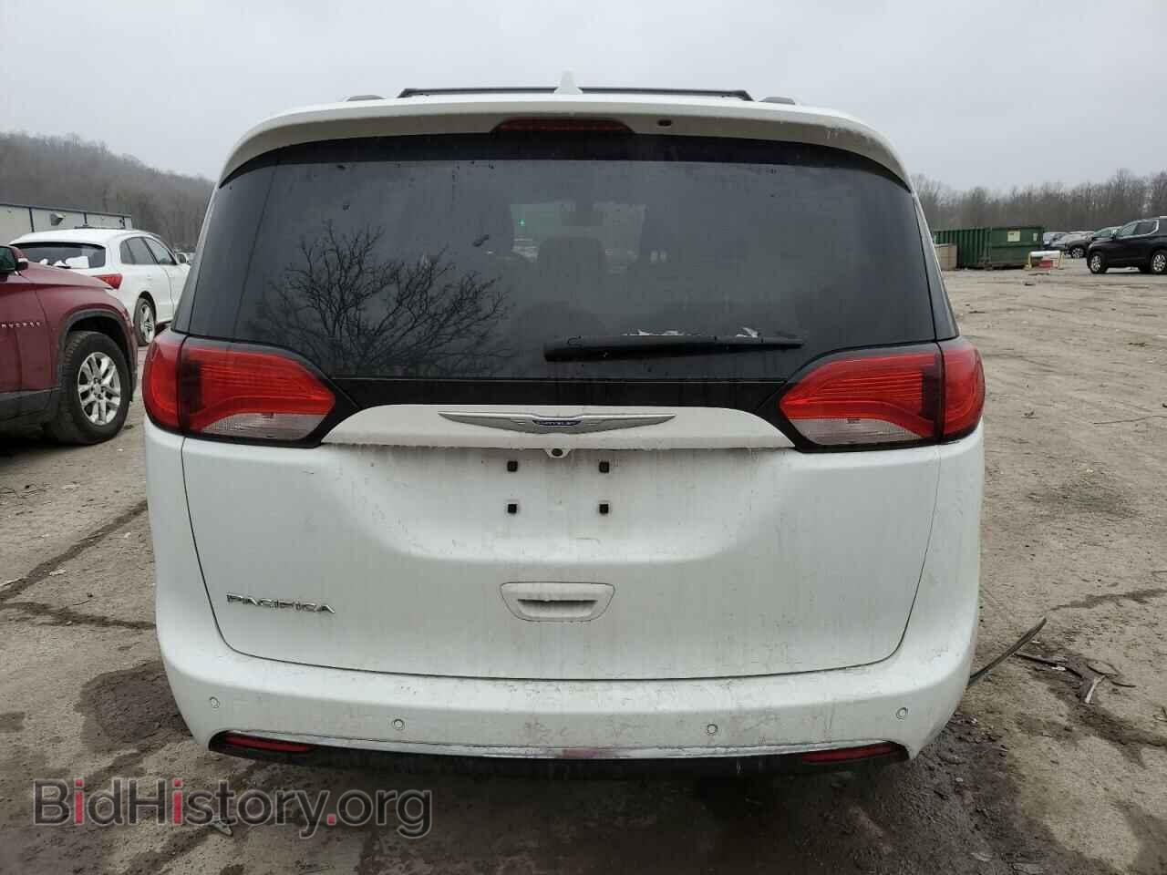 2018 CHRYSLER PACIFICA - VIN: 2C4RC1EG2JR350991 - Фото 6