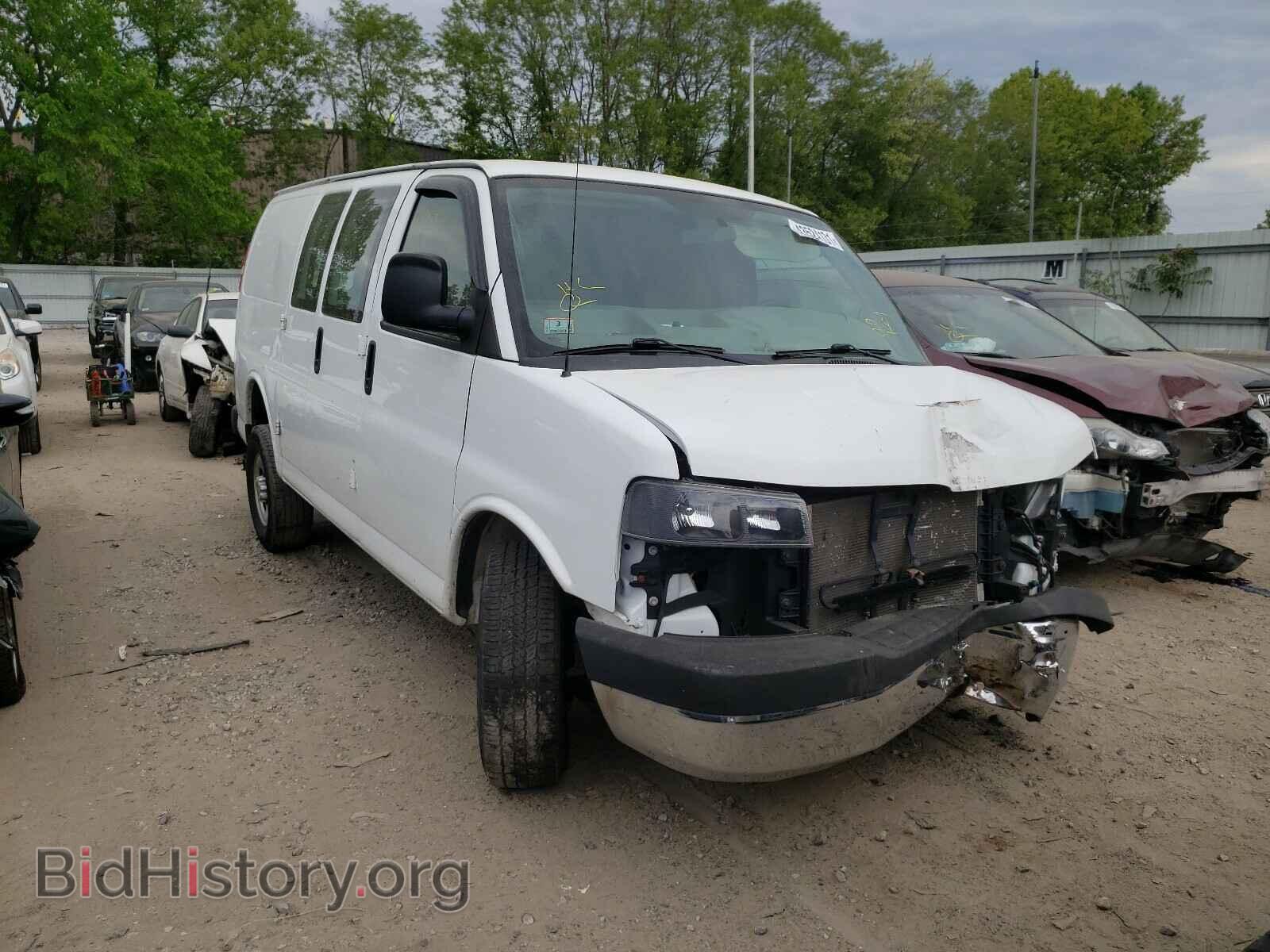 Фотография 1GTW7FCF6F1904799 - GMC SAVANA 2015