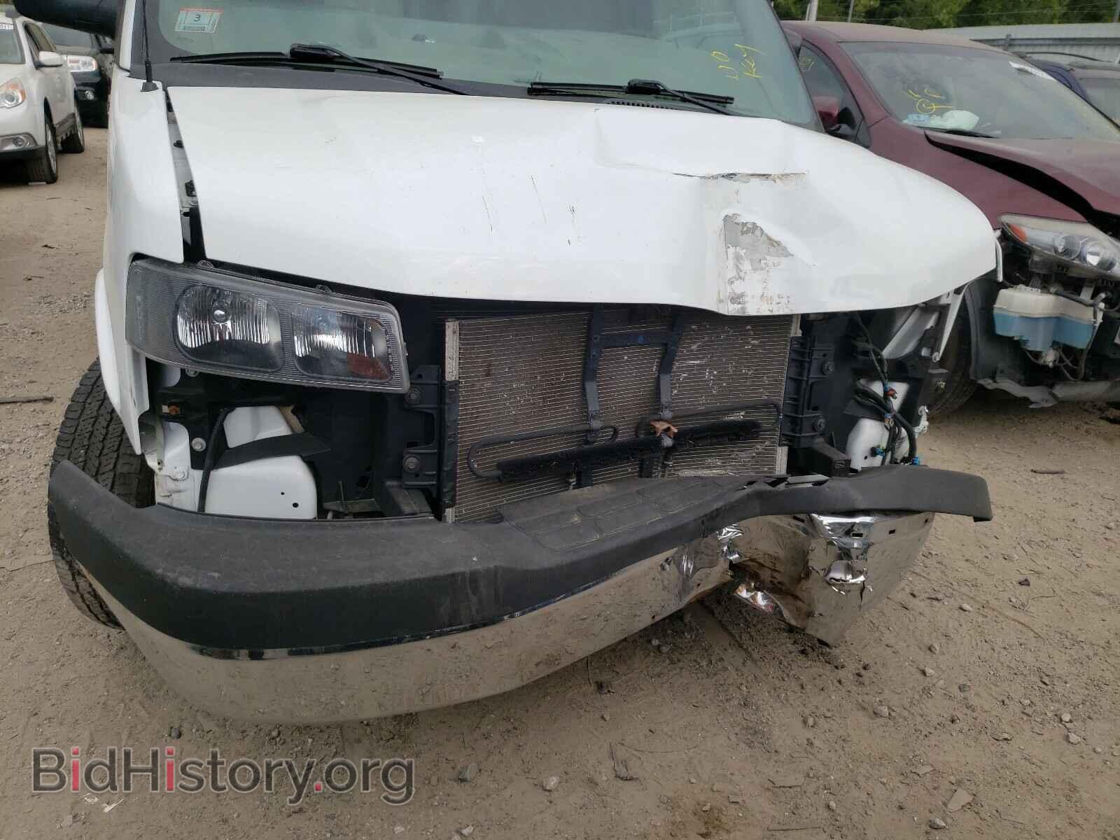 2015 GMC SAVANA - VIN: 1GTW7FCF6F1904799 - Фото 9