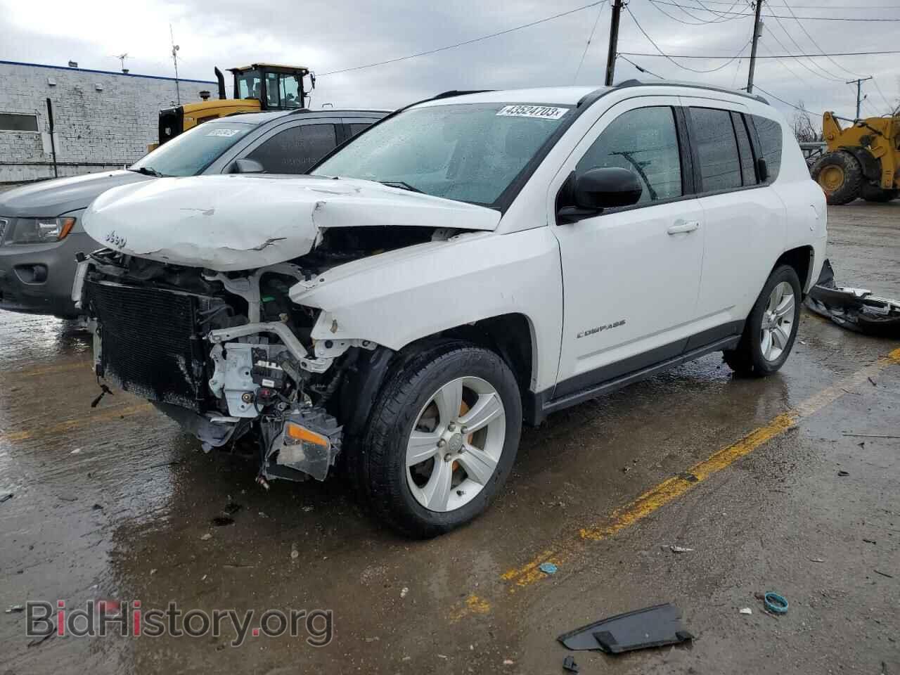 Фотография 1C4NJCBA2GD687950 - JEEP COMPASS 2016