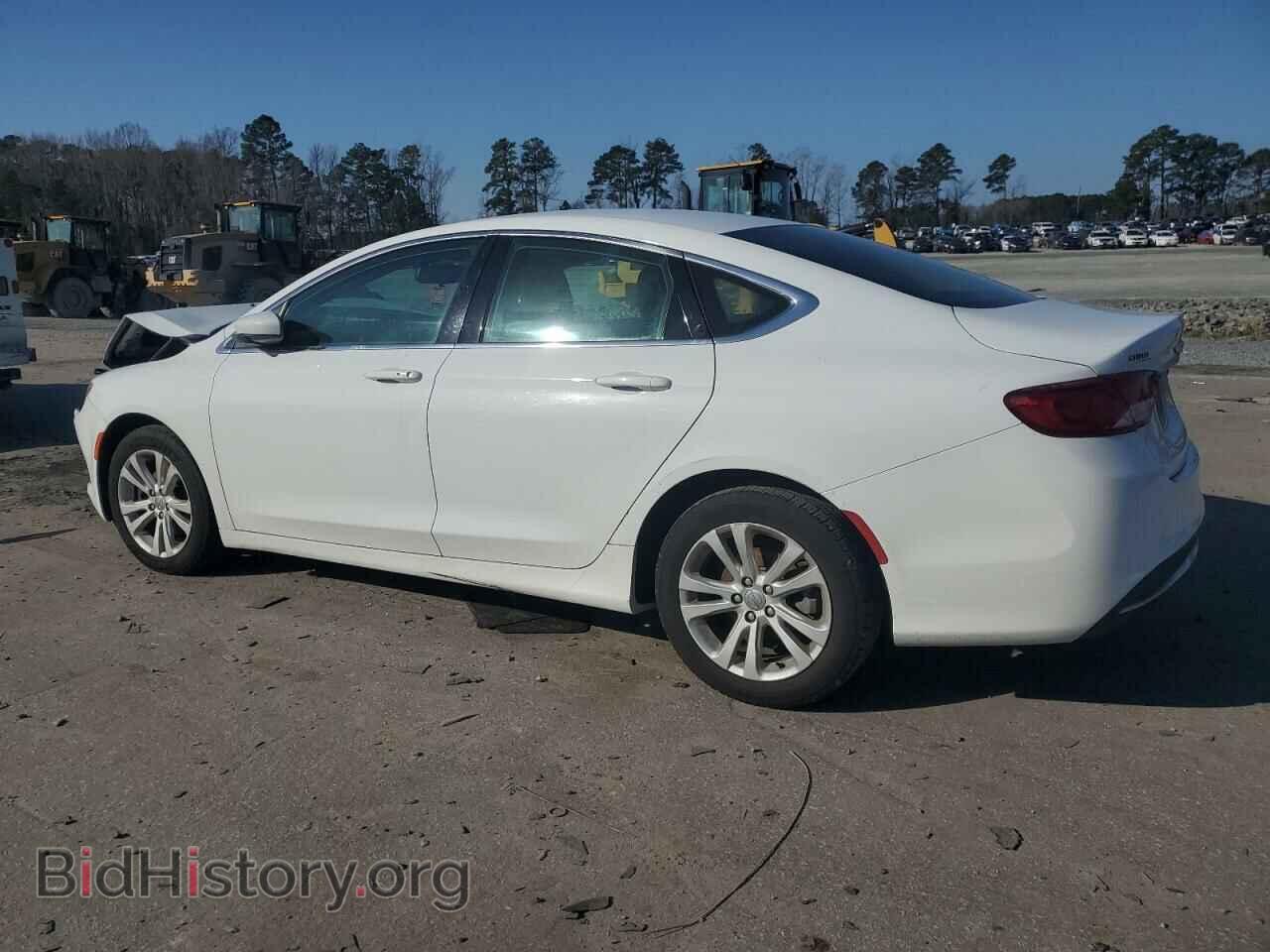 2016 CHRYSLER 200 - VIN: 1C3CCCAB9GN124100 - Фото 2