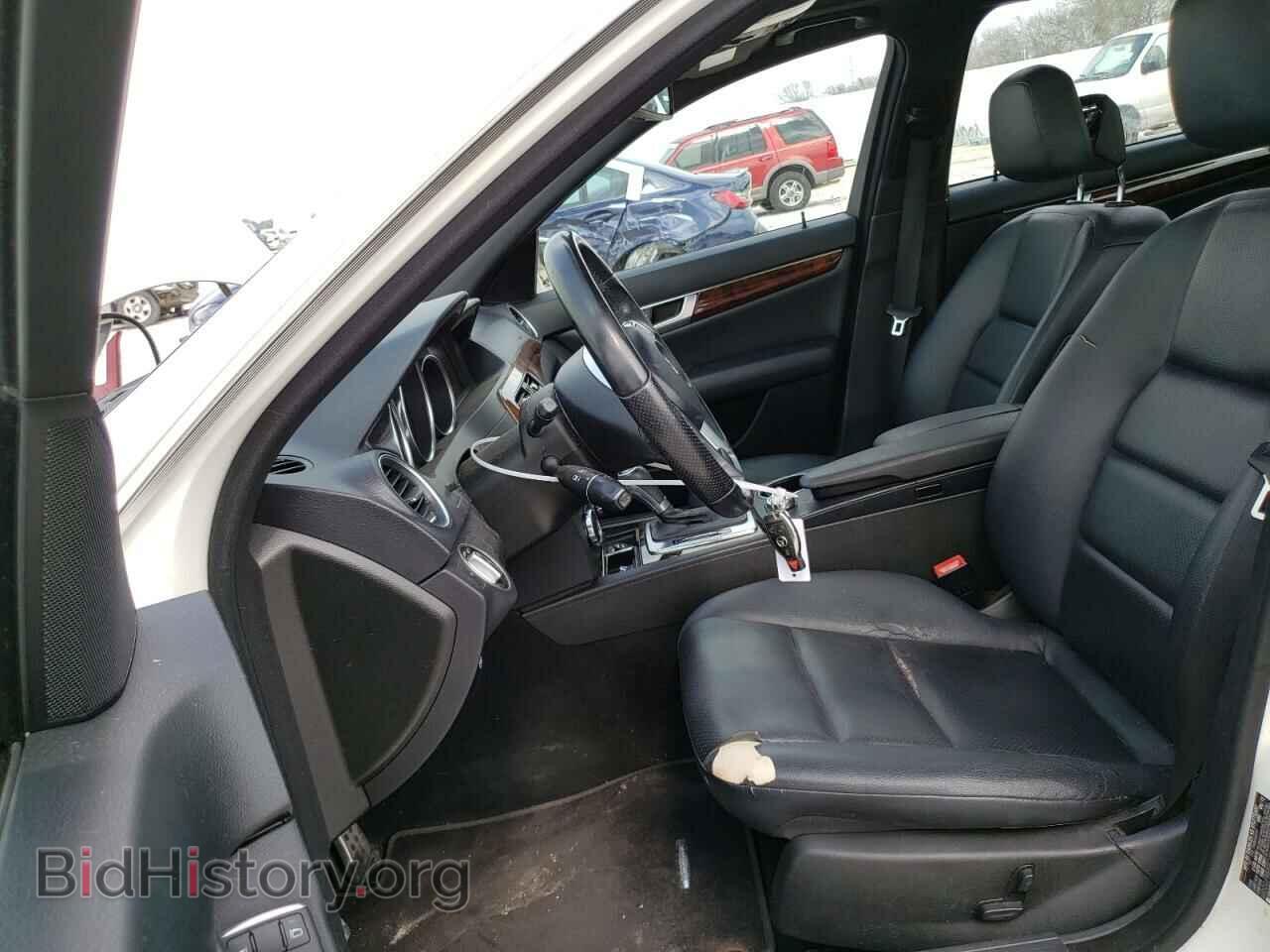 2012 MERCEDES-BENZ C-CLASS - VIN: WDDGF8BB9CR237828 - Фото 7